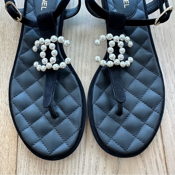 Authentic Chanel Suede Quilted Lambskin Silver Jeweled CC Thong Sandals - Picture 3 of 13